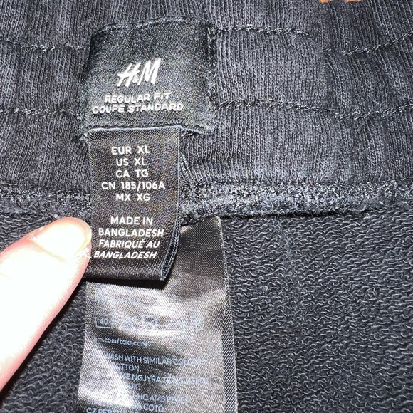 H&M Black Drawstring Cotton Shorts Size XL - Picture 12 of 13